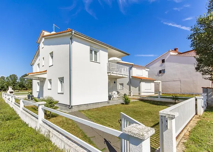 Apartments Alba